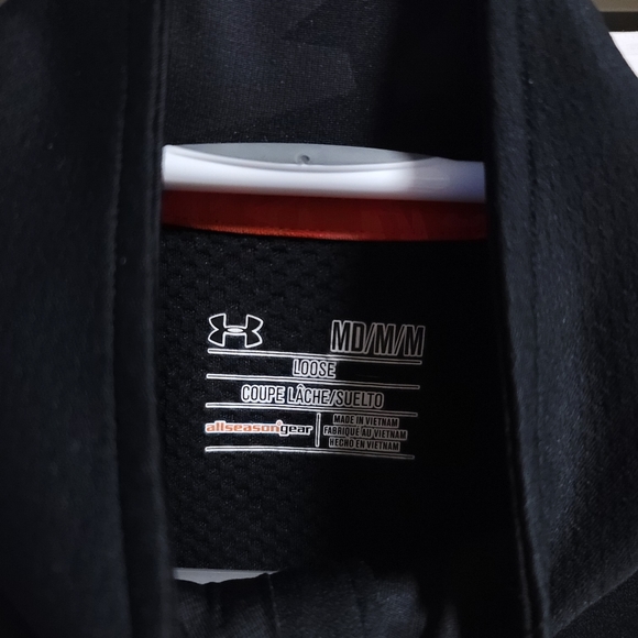 Under Armour long-sleeved shirt - Picture 2 of 3